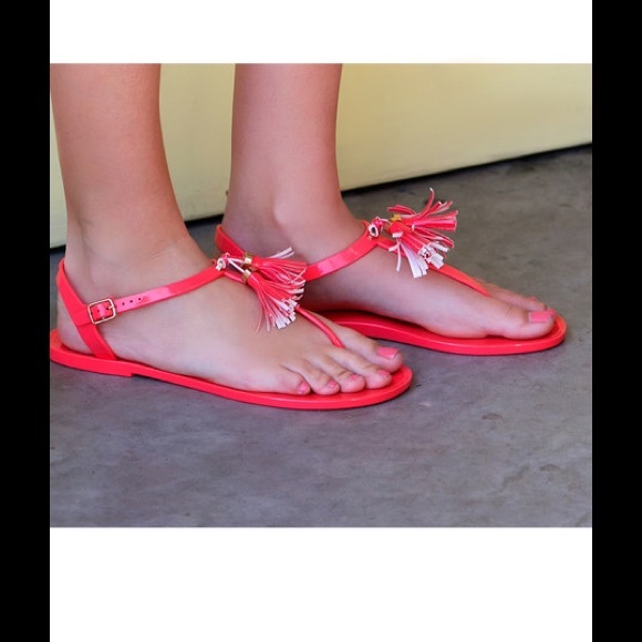 Brand New Coral Fringe-Accent Sandal - Picture 3 of 6