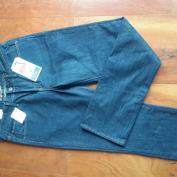 Levi's Denim - Levis demi curve Classic Jeans, Size 10