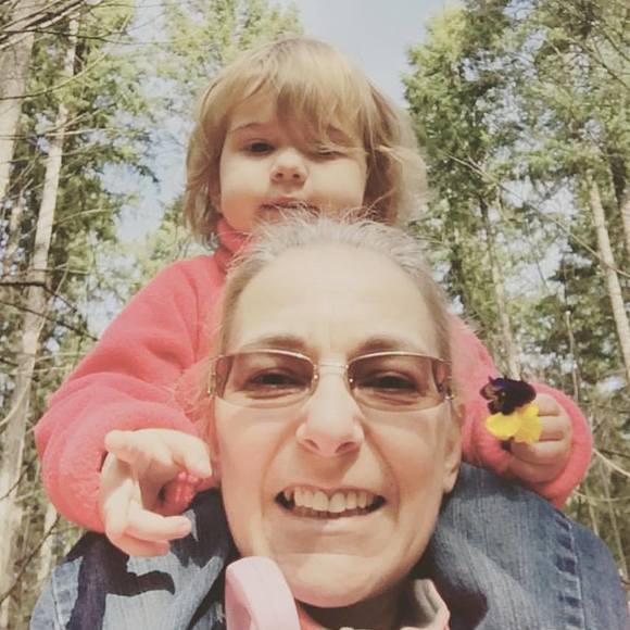 Meet your Posher, Daniela - Picture 1 of 1