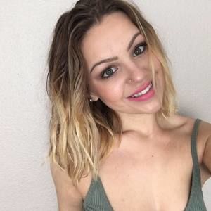 Meet your Posher, Toni