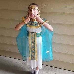 Meet your Posher, Kari