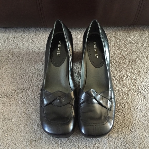 Nine West black heels