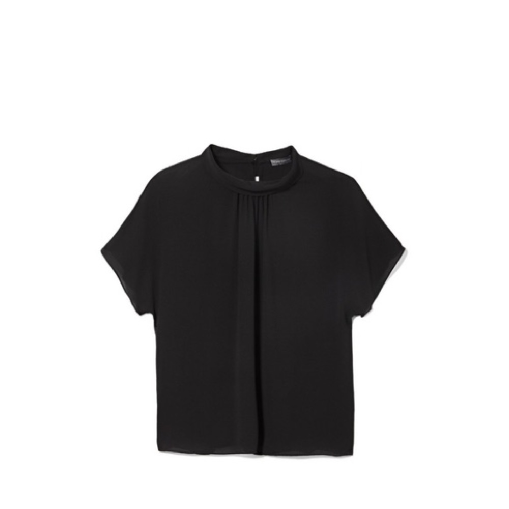 NWT!! Red Elegant Vince Camuto blouse - PETITE!