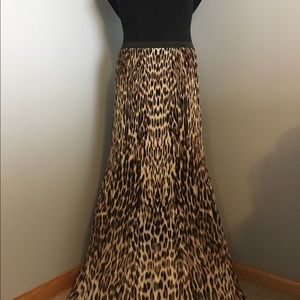 BOGO Leopard print maxi skirt