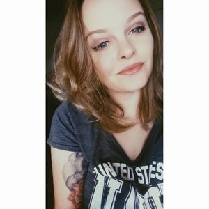 Meet your Posher, Rae