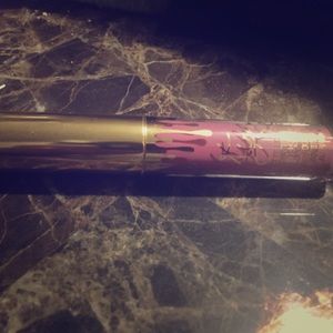 Kylie (poise k) birthday mini