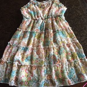 Girls ruffle flowing tank size 10!