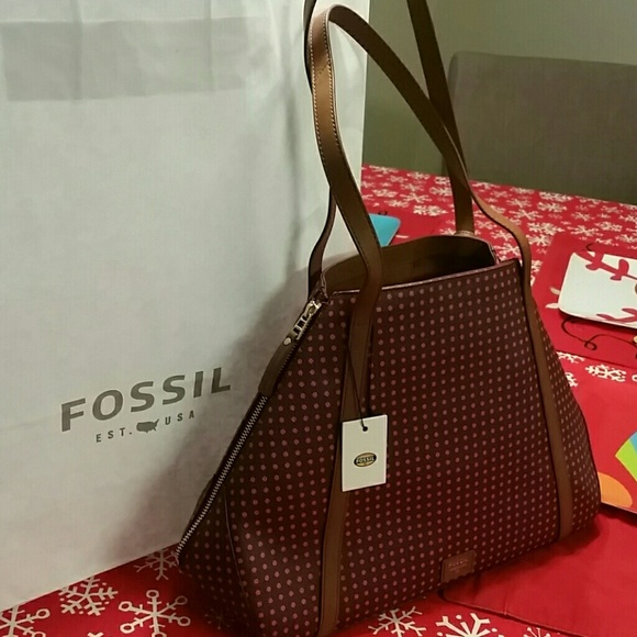 Fossil Handbag- Maroon with Fusia Dots - Picture 2 of 4