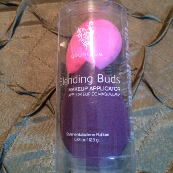 Younique Blending Buds