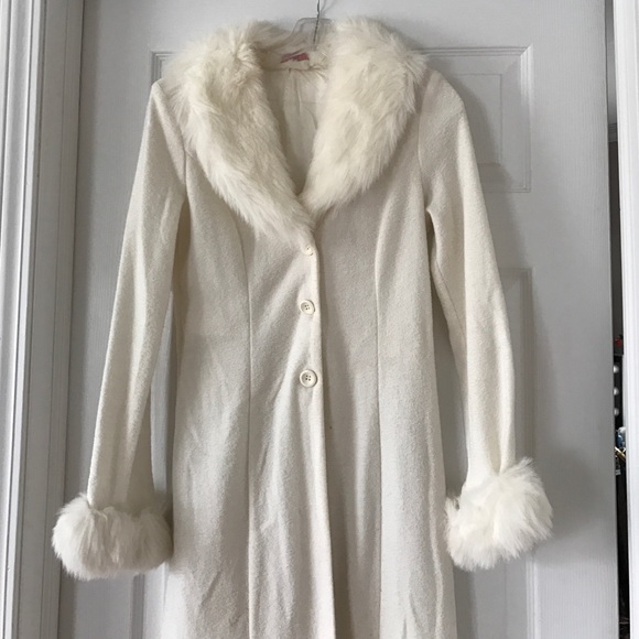 Long, white layering sweater/jacket! - Picture 1 of 2