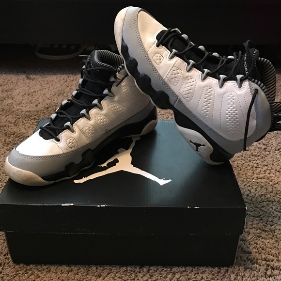 Size 5.5 YOUTH "barons" retro Jordan 9 - Picture 2 of 2