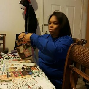 Meet your Posher, Miriam