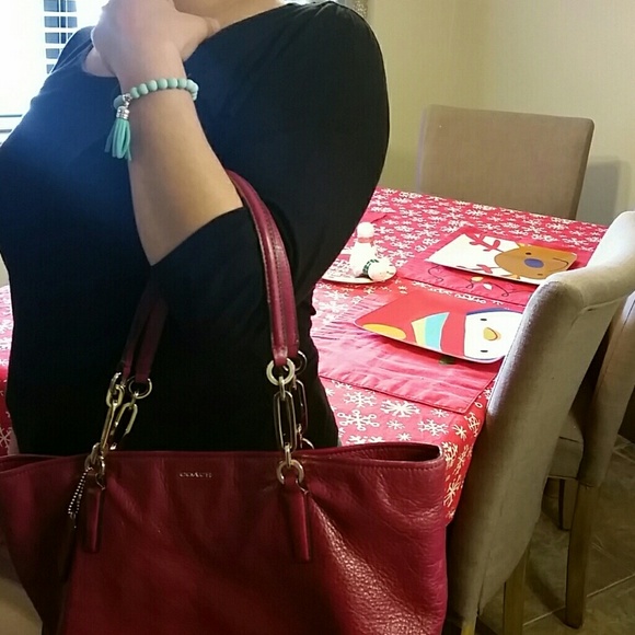 Coach - Picture 3 of 4