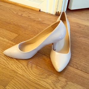 Classic patent nude/cream heels