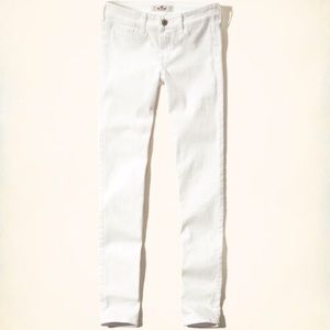 BRAND NEW Hollister super Skinny white jeans