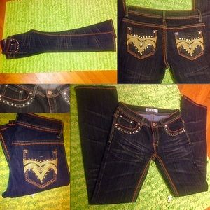 NO LONGER AVLB!! ❌  dark denim straight leg jeans!