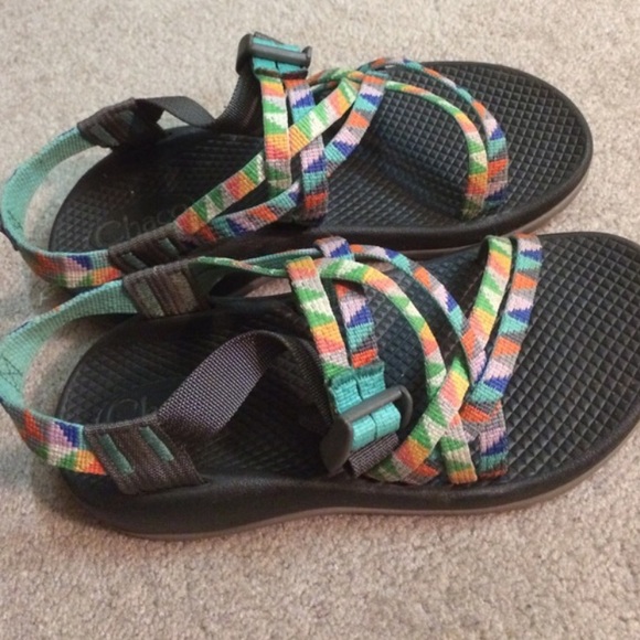 Need to sell!!! Chacos women size 7!