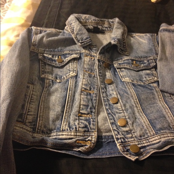 Cute denim jacket - Picture 2 of 3