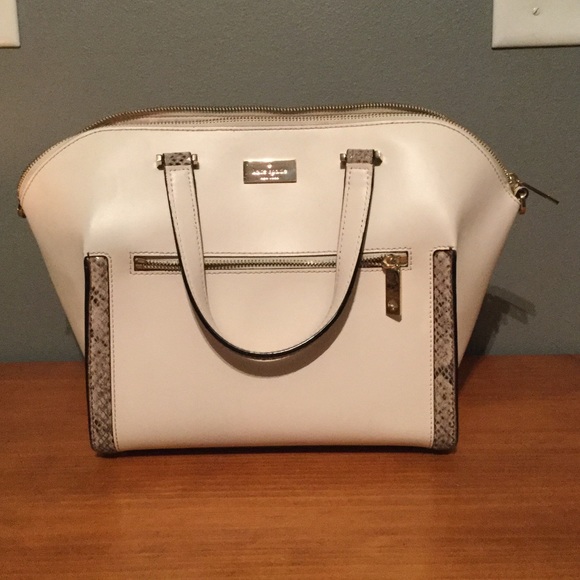 Kate spade purse