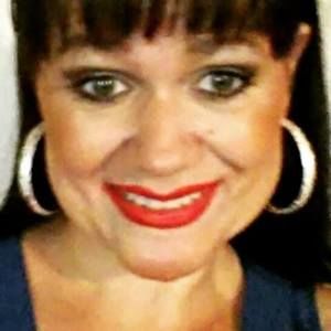 Meet your Posher, Lydia