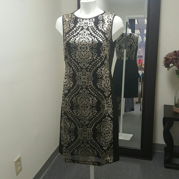 Sequined Mesh Sheath Dress - Picture 4 of 6
