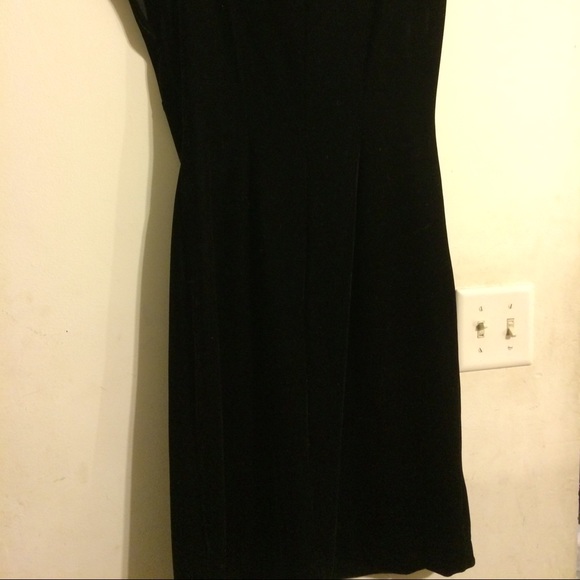 NWT Ladies Sz small Black holiday dress $15 - Picture 4 of 4