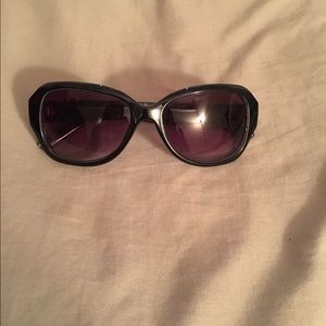 Betray Johnson Sunglasses