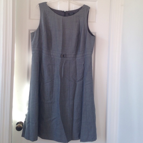 Gray dress