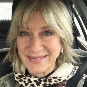 Meet your Posher, Denise