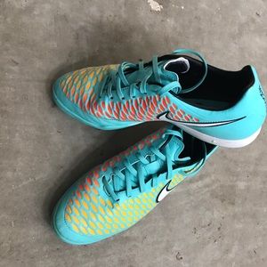 Nike indoor soccer shoes