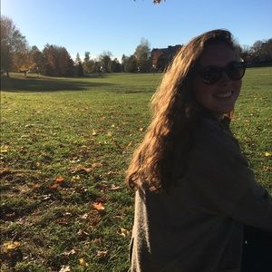 Meet your Posher, Natalie