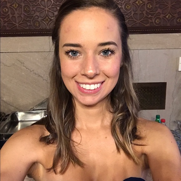 Meet your Posher, Dana
