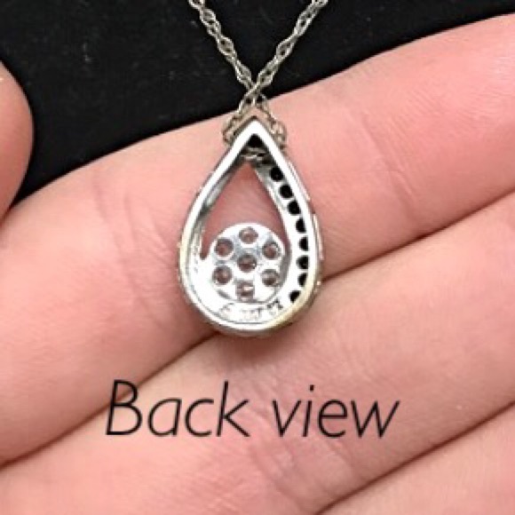 CUBIC ZIRCONIA pendant - Picture 2 of 3