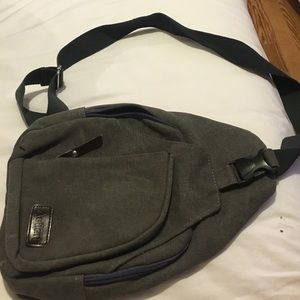 Large fanny pack