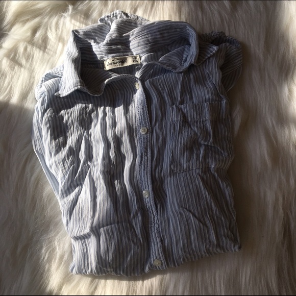 ‼️Blue and White Striped Button Up