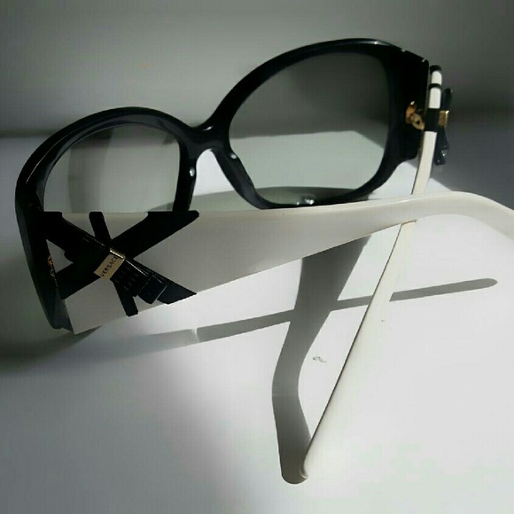 Versace Sunglasses - Picture 1 of 2