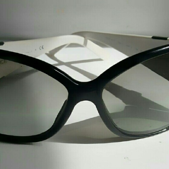 Versace Sunglasses - Picture 2 of 2