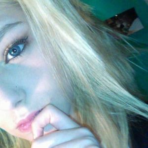 Meet your Posher, Corrina