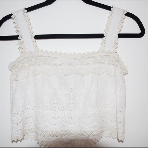 white lace crop top - Picture 4 of 4