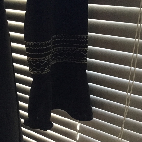 Beautiful black basic dress for the holidays! - Picture 2 of 3