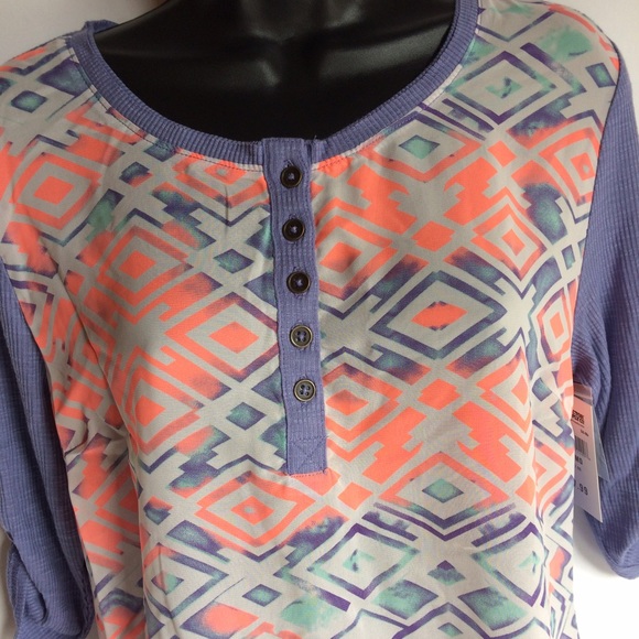 Purple & colorful Top - Picture 2 of 4