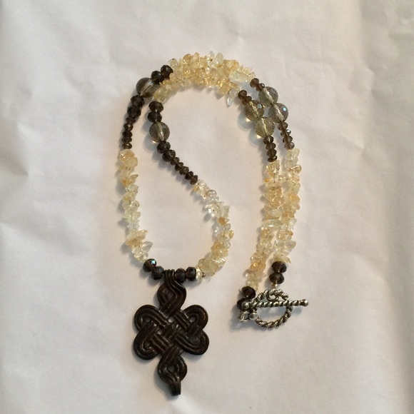 Beautiful semi-precious stone necklace w/pendant - Picture 1 of 4