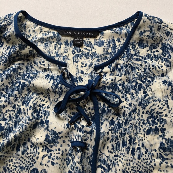 Zac & Rachel Blue Print 3/4 Sleeve Blouse New - Picture 5 of 7