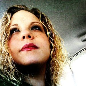 Meet your Posher, Skylar