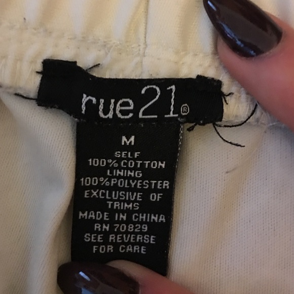 Rue 21 knitted shorts - Picture 2 of 3