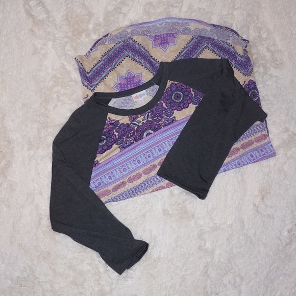 LuLaRoe Tops - LuLaRoe Randy floral