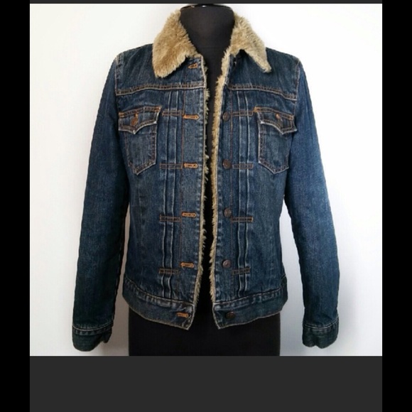 Gap Sherpa lined Jean Jacket Size XS