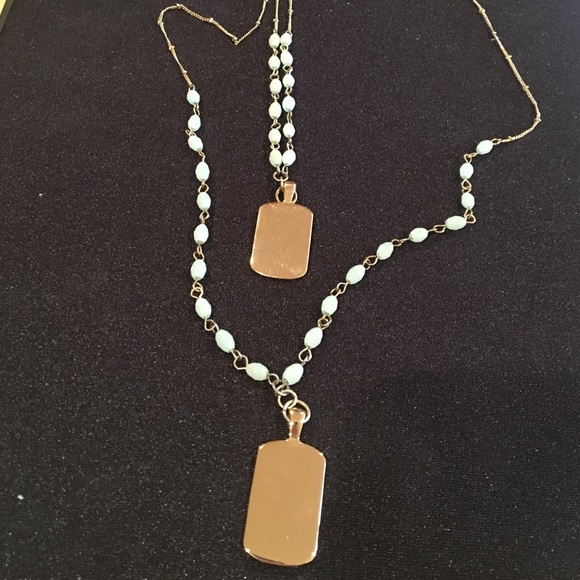 Double chain necklace