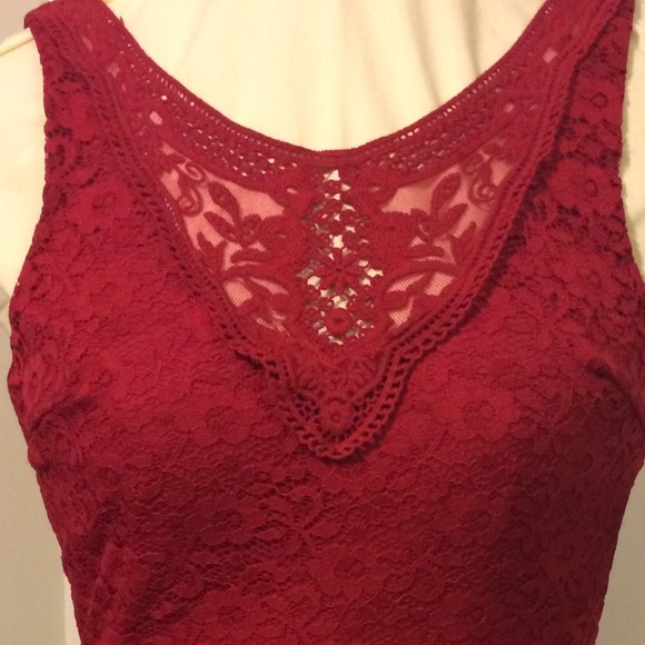 BY & BY Lace dress with large crochet trim.W/gift - Picture 4 of 4