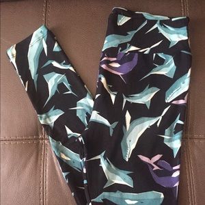 One Size (OS) Lularoe Leggings NWOT Whales